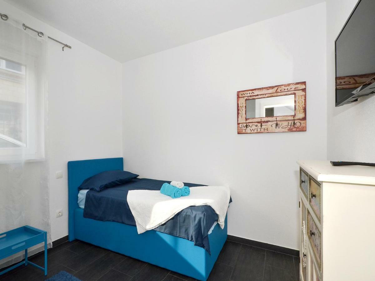 Deluxe Apartman Porto Trogir Buitenkant foto
