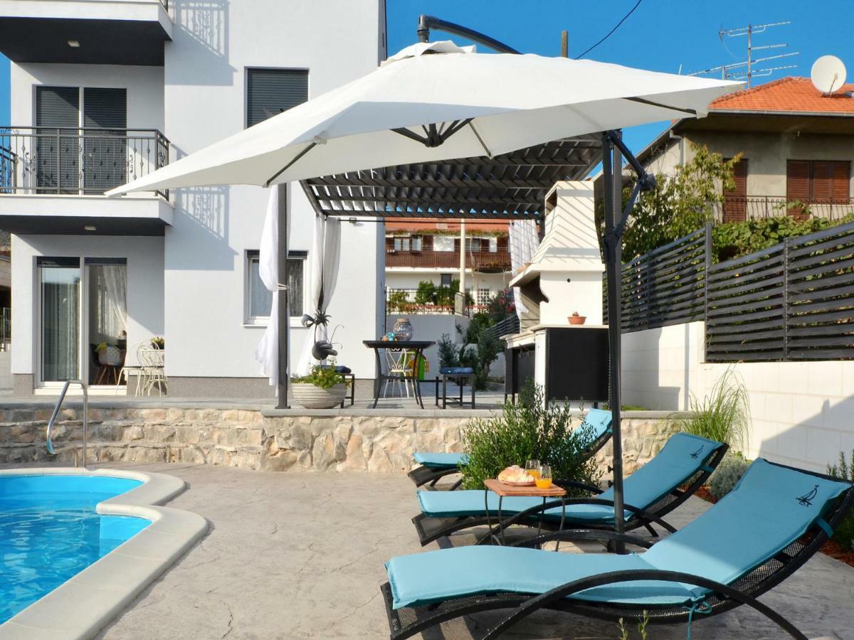 Deluxe Apartman Porto Trogir Buitenkant foto