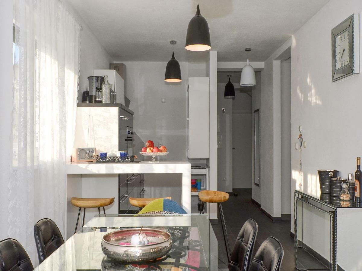 Deluxe Apartman Porto Trogir Buitenkant foto
