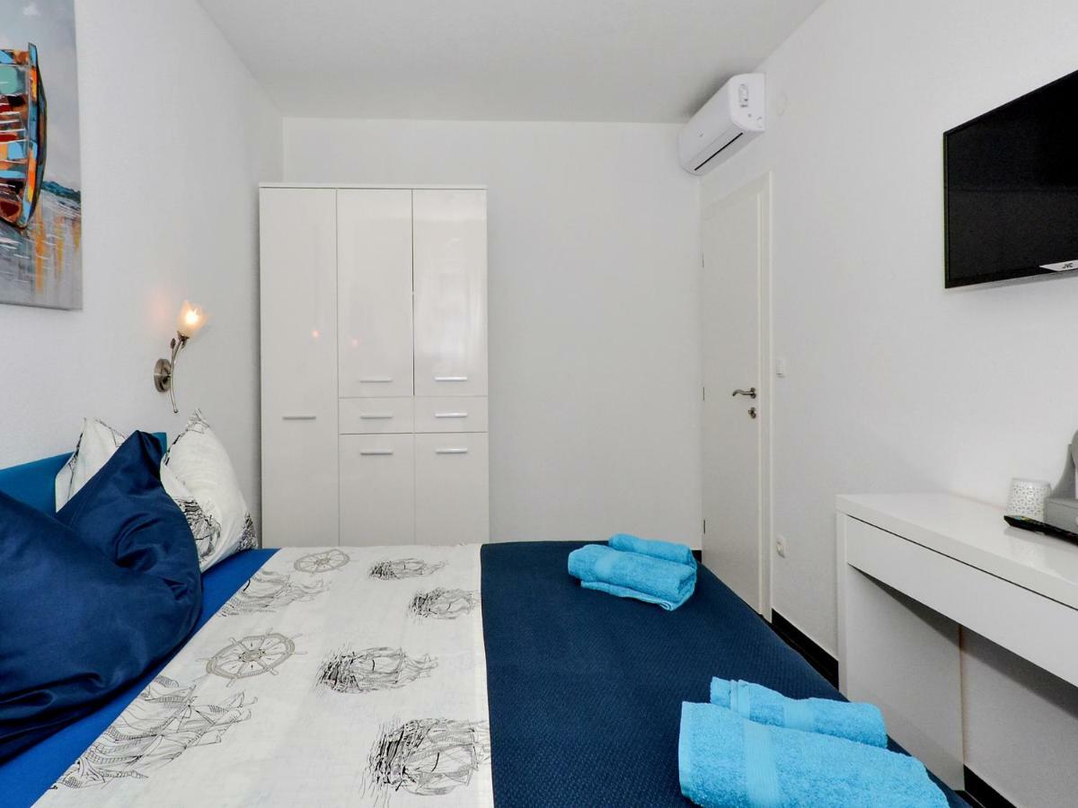 Deluxe Apartman Porto Trogir Buitenkant foto