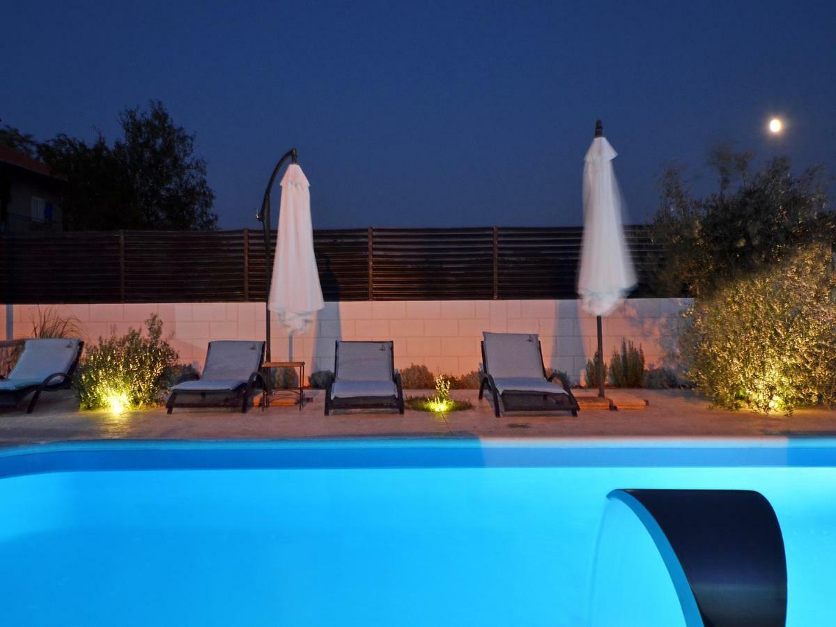 Deluxe Apartman Porto Trogir Buitenkant foto