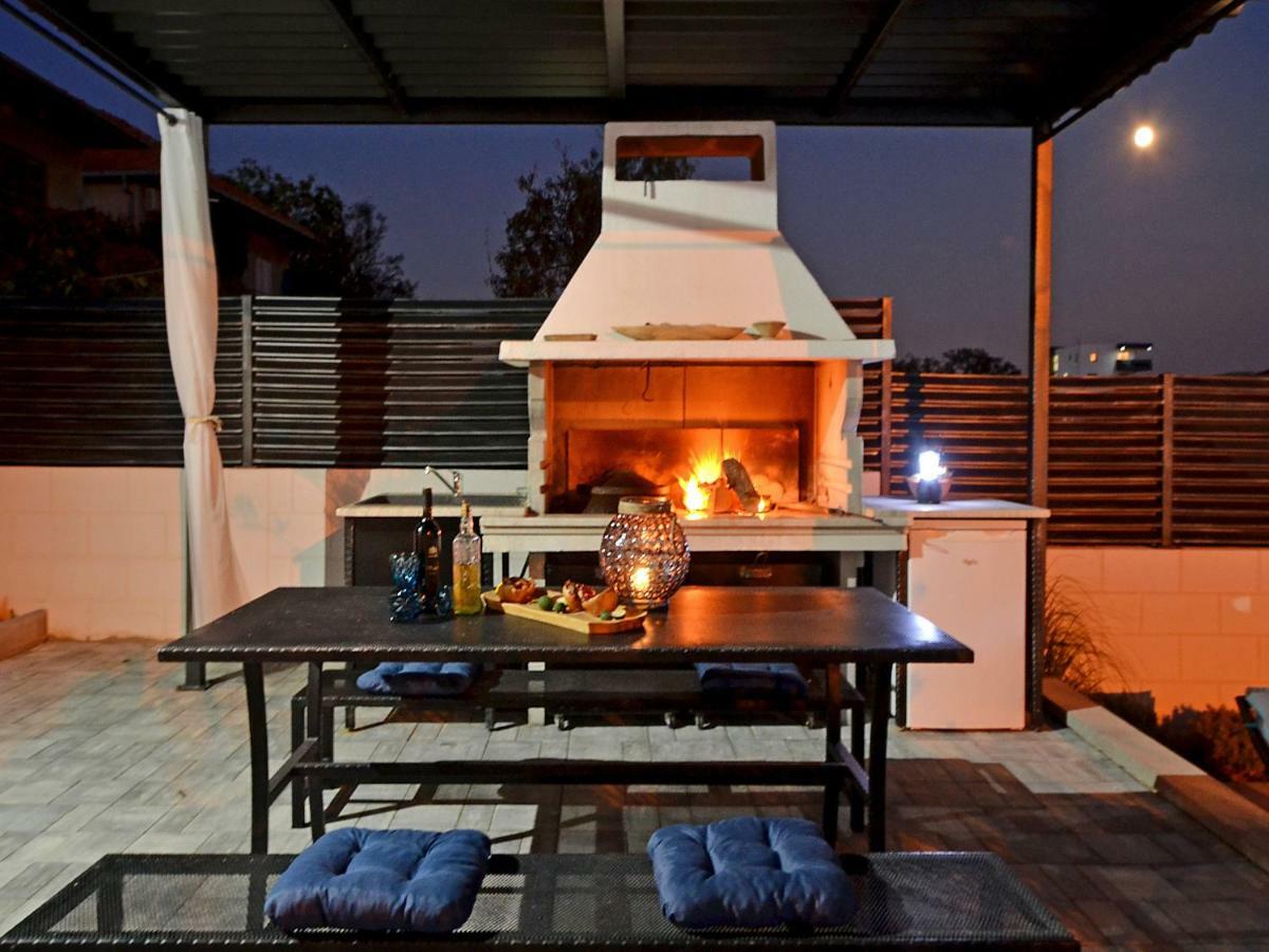 Deluxe Apartman Porto Trogir Buitenkant foto