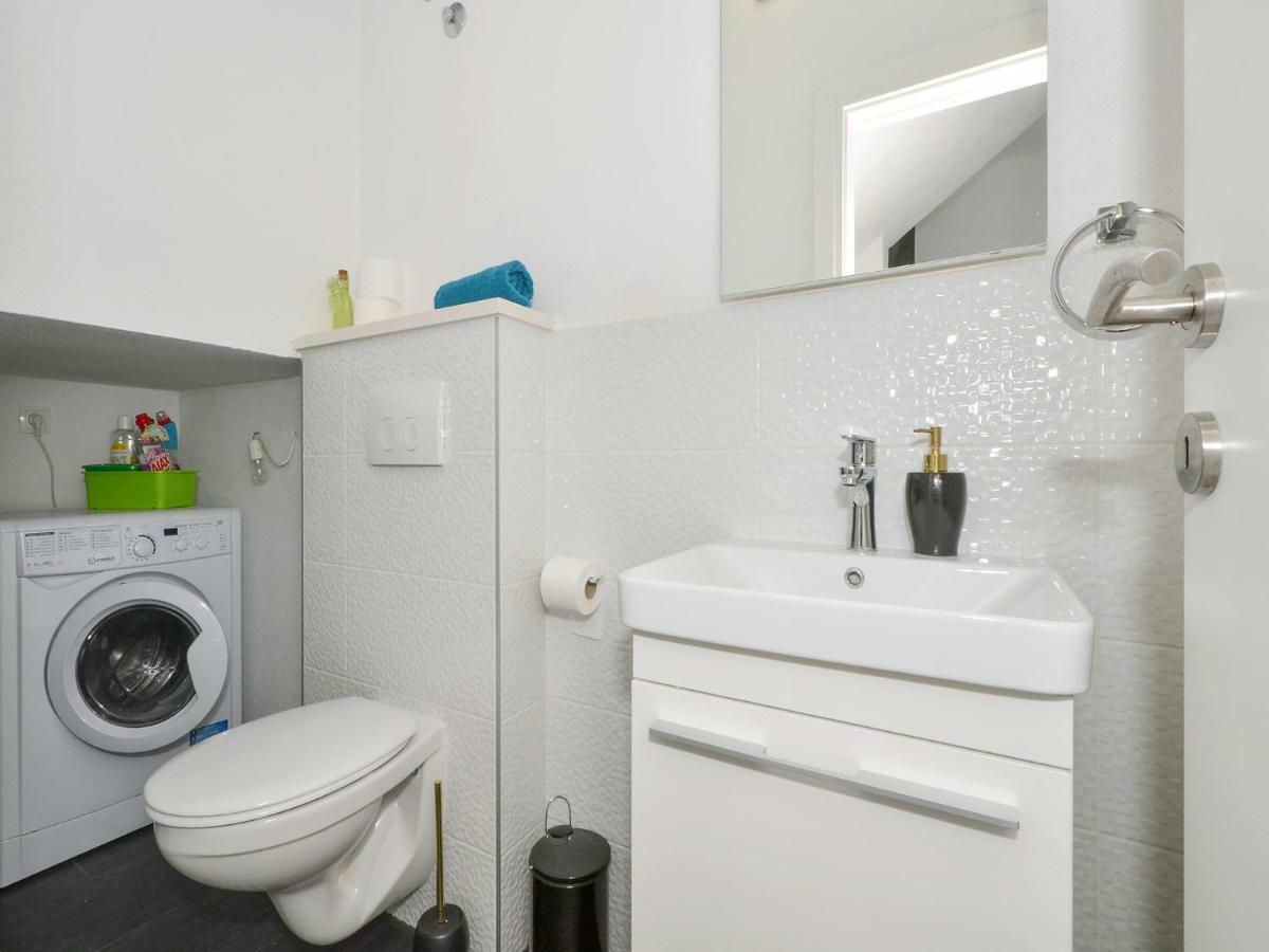 Deluxe Apartman Porto Trogir Buitenkant foto